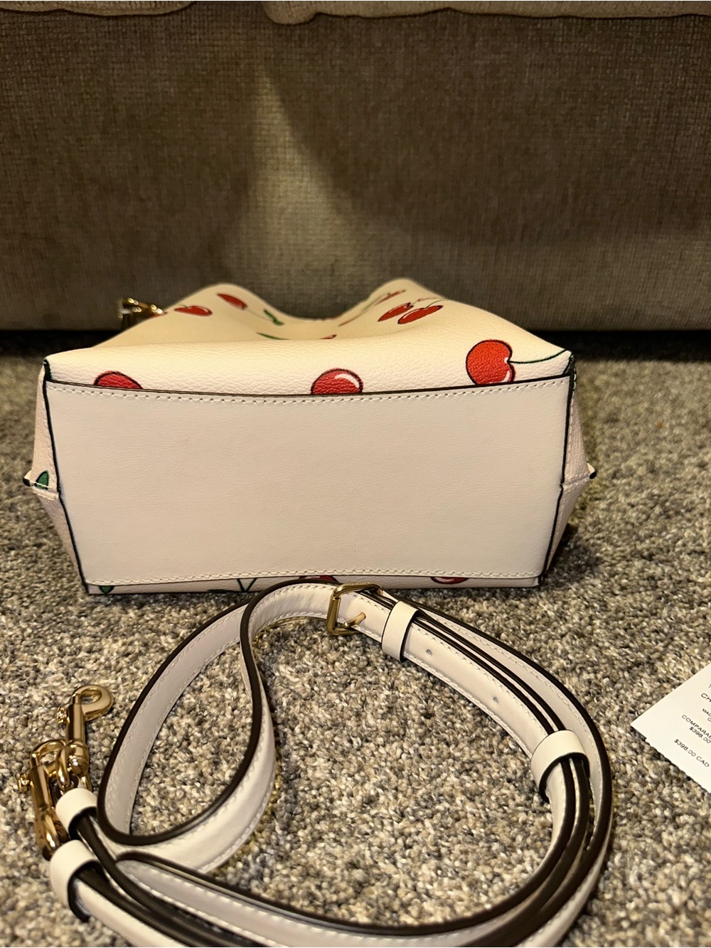 Coach Cherry Print bucket Bag - Picture 4 of 6